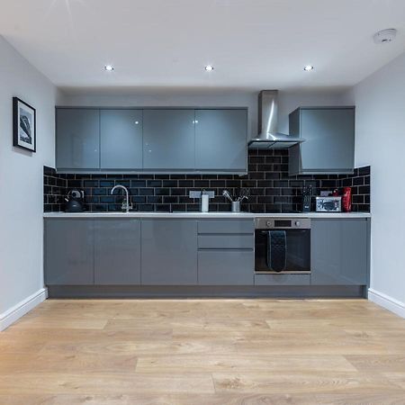 Willa Charming 3-Bed House In Newcastle Upon Tyne Zewnętrze zdjęcie