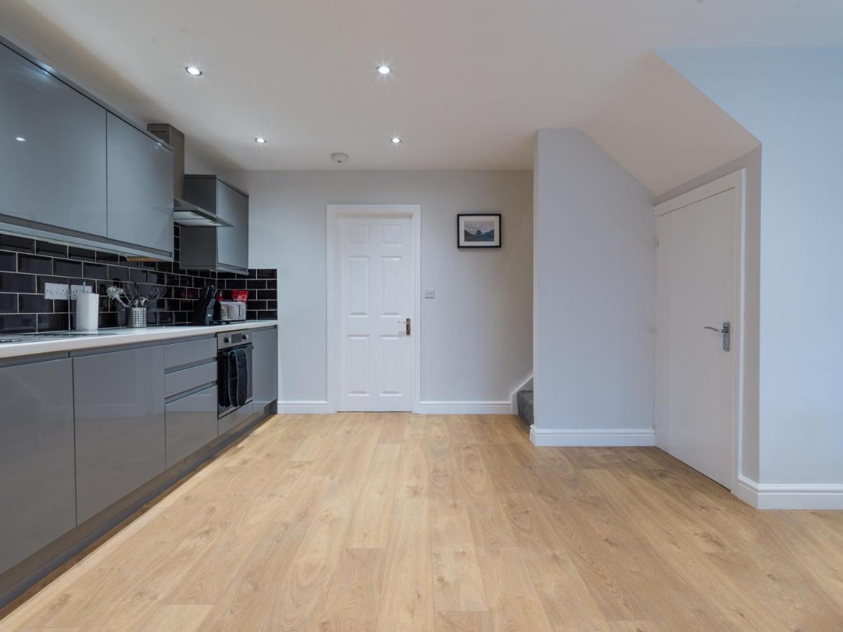 Willa Charming 3-Bed House In Newcastle Upon Tyne Zewnętrze zdjęcie