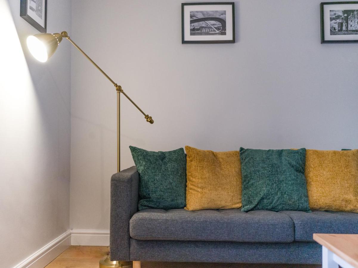 Willa Charming 3-Bed House In Newcastle Upon Tyne Zewnętrze zdjęcie