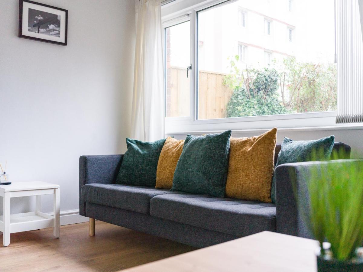 Willa Charming 3-Bed House In Newcastle Upon Tyne Zewnętrze zdjęcie